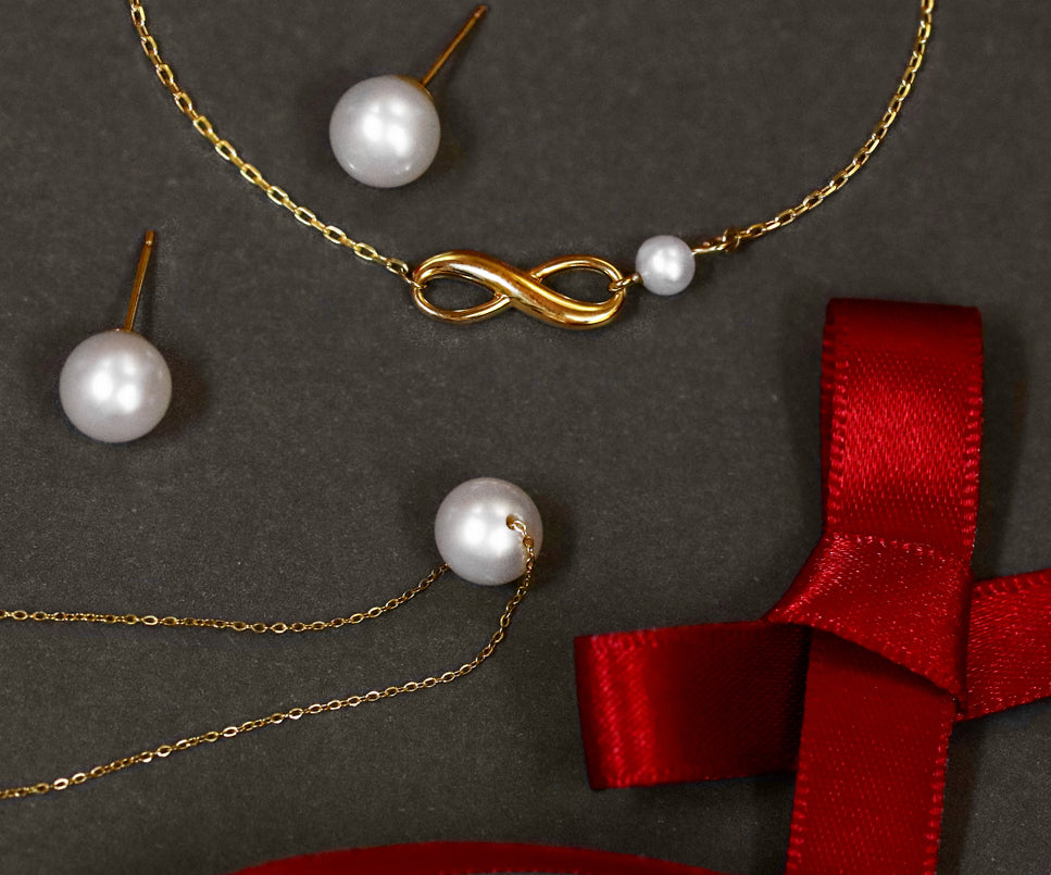 Shop Pearl Gifts