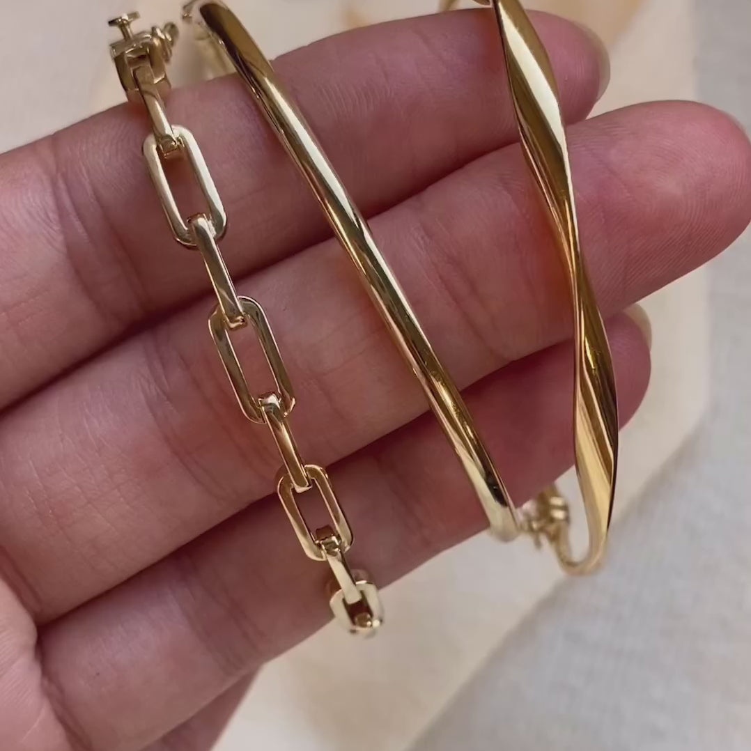 Soleil Collection Paperclip link Bangle | 9K Solid Yellow Gold